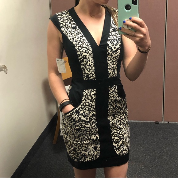 French Connection Dresses & Skirts - STUNNING French connection dress size 0 SALE!